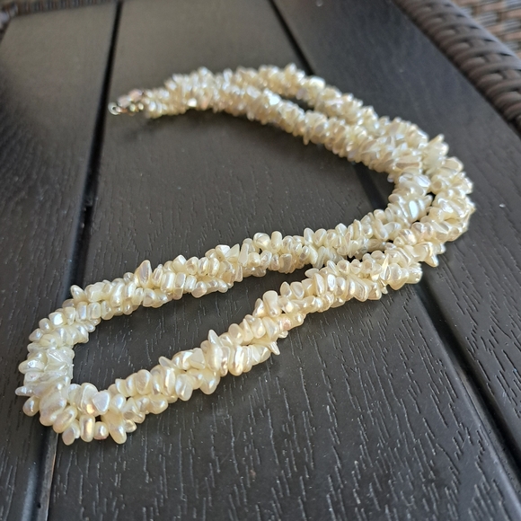 Triple Twist Natural Pearl Necklace - Picture 6 of 9